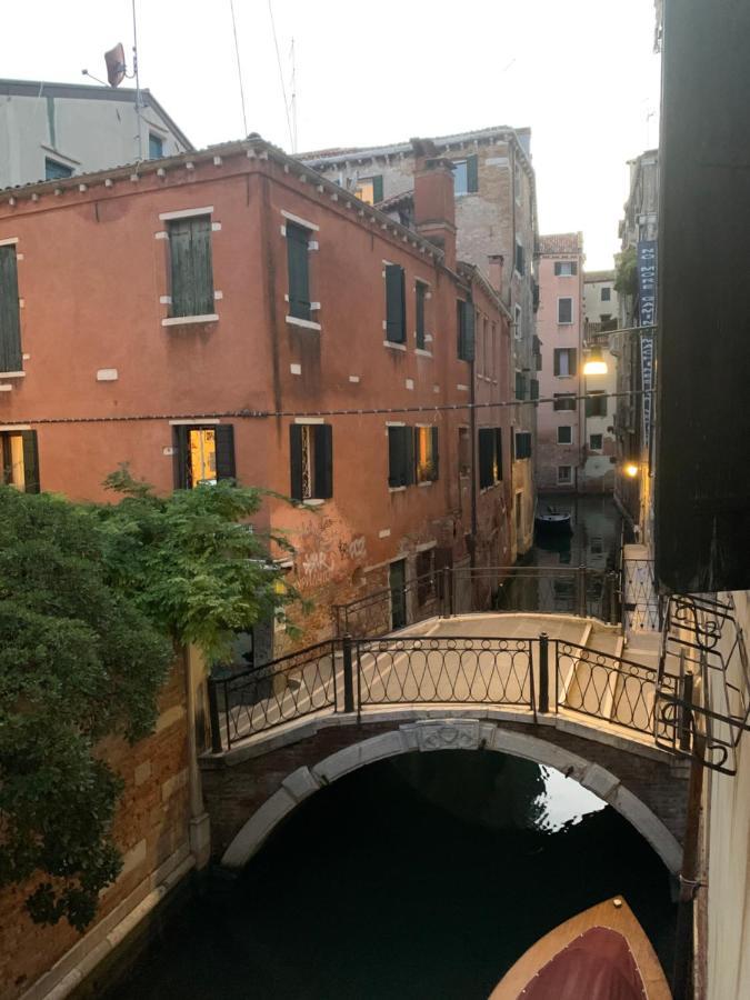 Rio del Piombo Suites Venecia Exterior foto